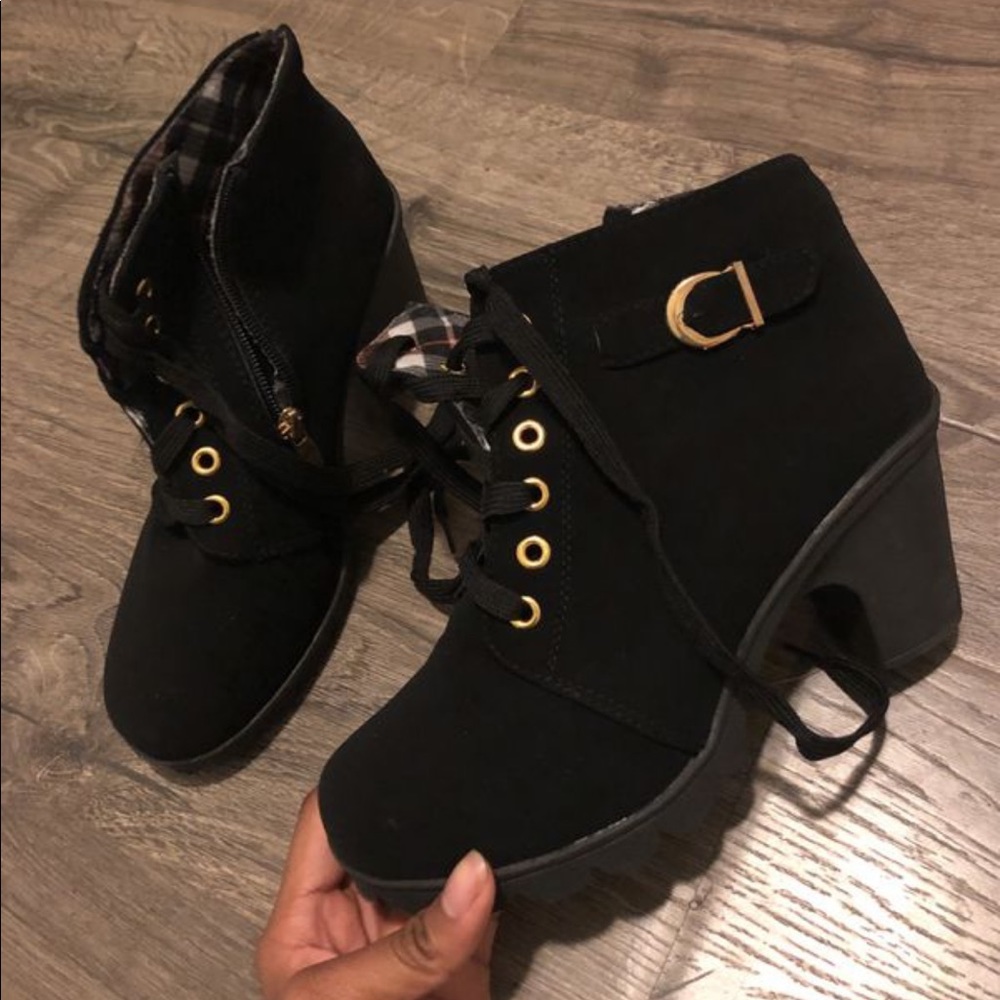 Winter Laced Up Boots